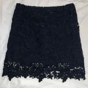 Black lace forever 21 skirt